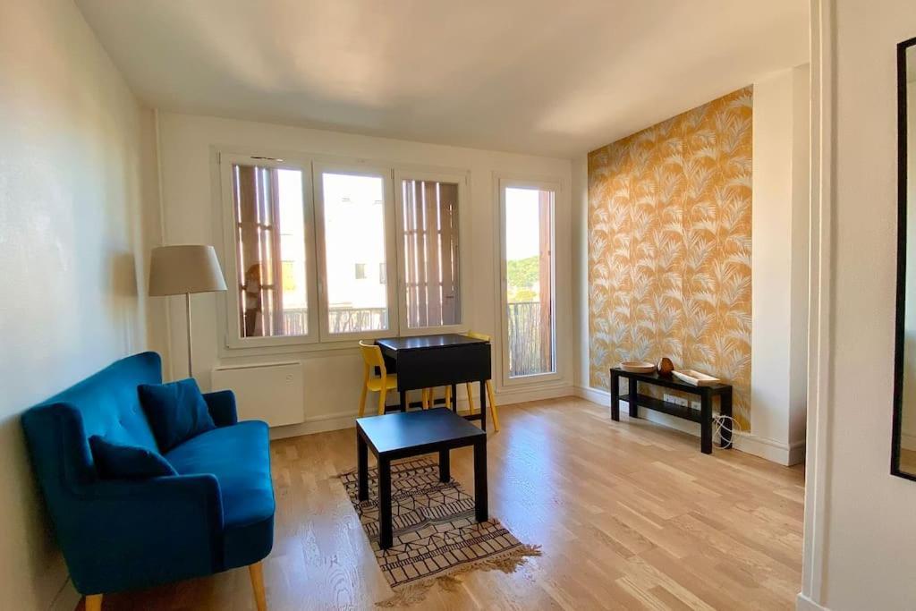 Beau Studio Cosy Et Calme - Face A La Gare De Rosny-Sous-Bois - 20Mn De Paris Et Disneyland Εξωτερικό φωτογραφία