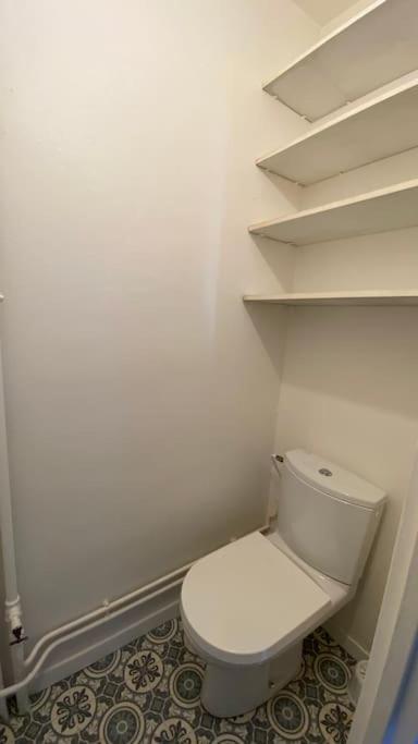 Beau Studio Cosy Et Calme - Face A La Gare De Rosny-Sous-Bois - 20Mn De Paris Et Disneyland Εξωτερικό φωτογραφία